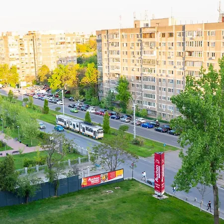 Апартаменти Plaza 6 *
